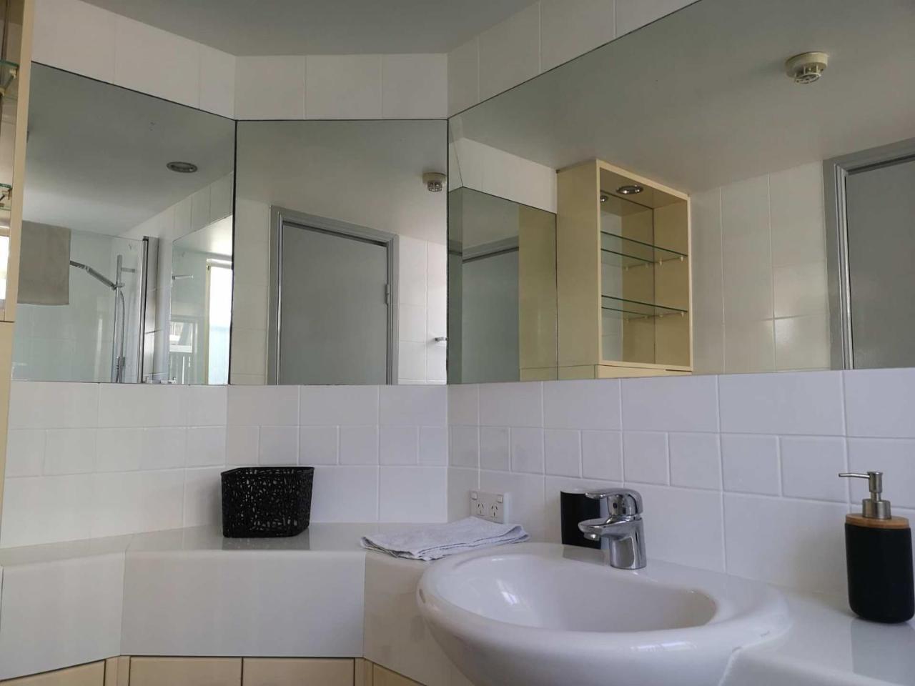 The Sedgebrook On Leichhardt Aparthotel Brisbane Exterior foto